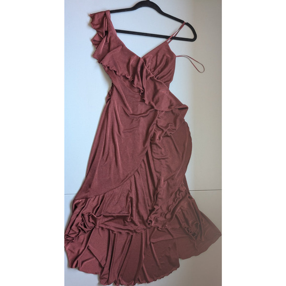 NWT By Anthropologie One-Shoulder Ruffled High-Low Midi Dress Sz XS Wine #8F504 - Picture 2 of 10